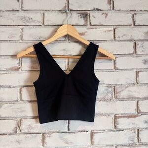YPB Abercrombie Black V-Neck Crop Tank Top size small